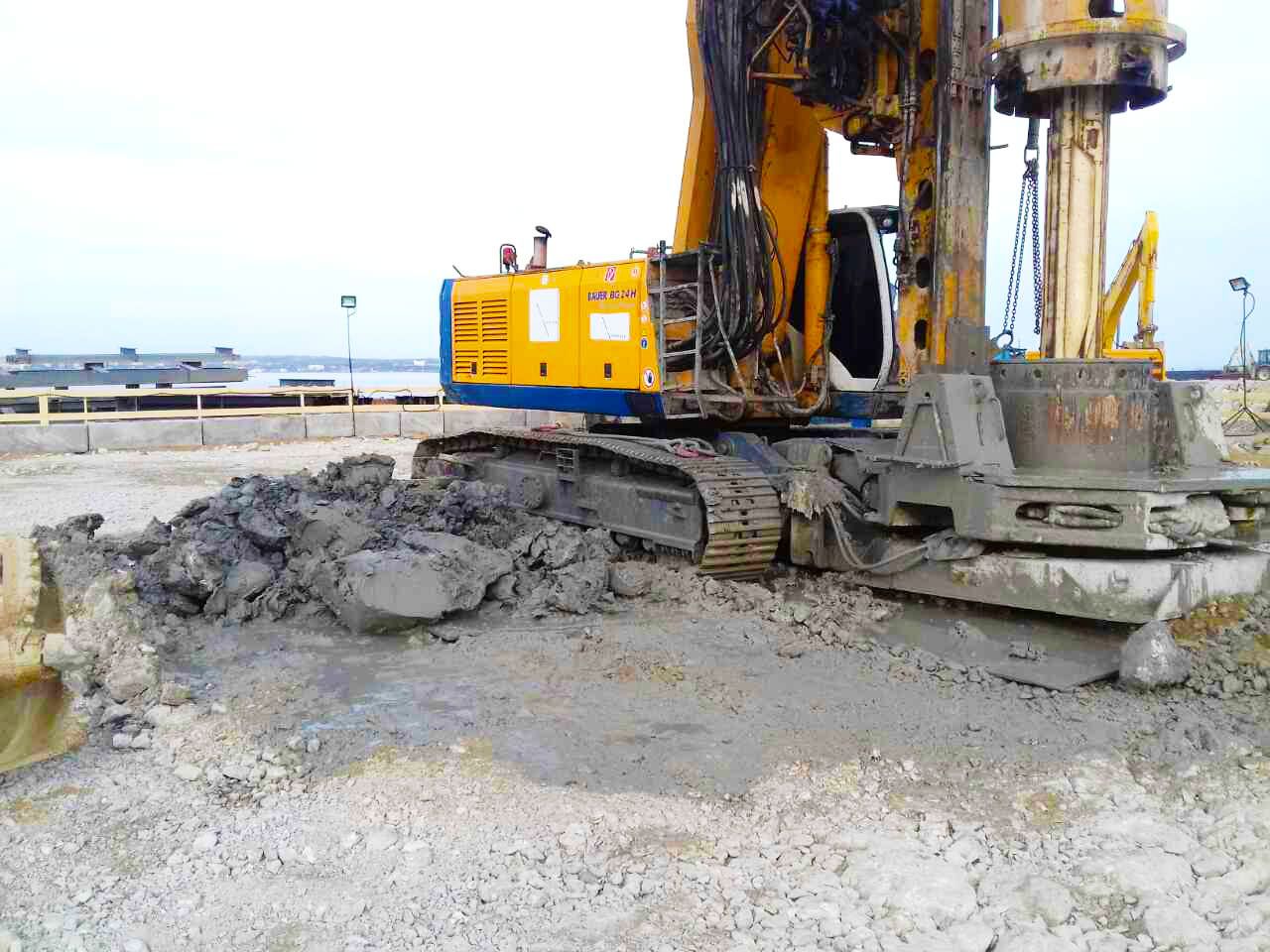 Фото 70 — Bauer BG24H: универсальная сваебойная машина для различных грунтов