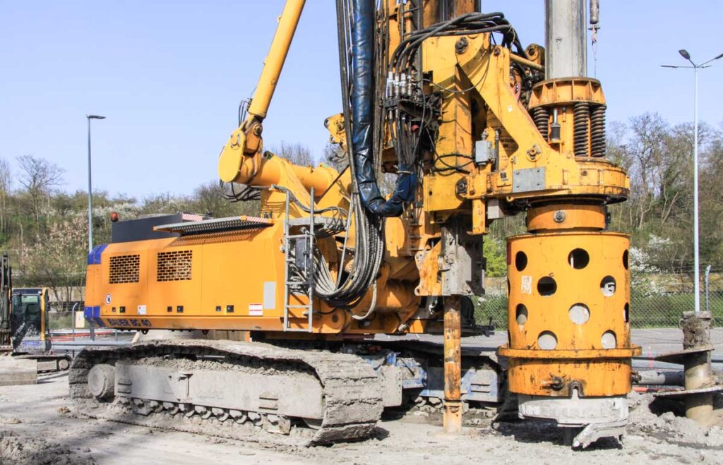 Фото 40 — Bauer BG40: мощная сваебойная машина для сложных задач